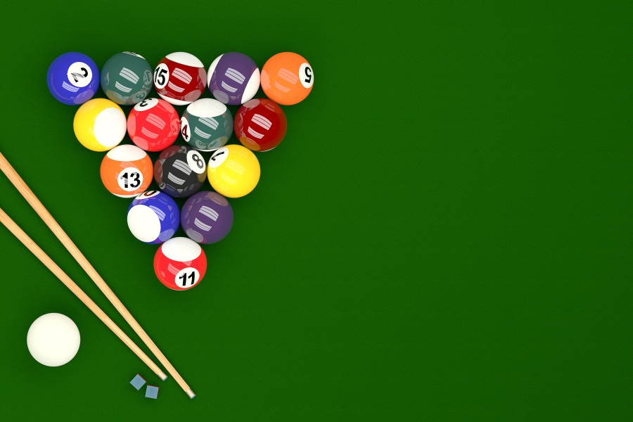 pool cues and balls