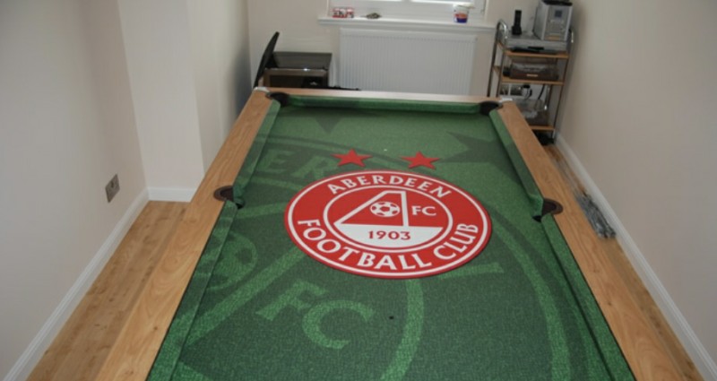 pool table logo cloth